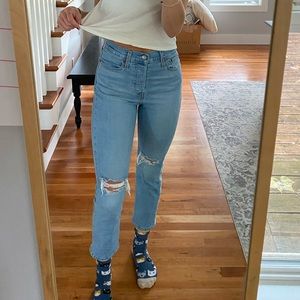 light blue straight wedgie levi jeans, size 28